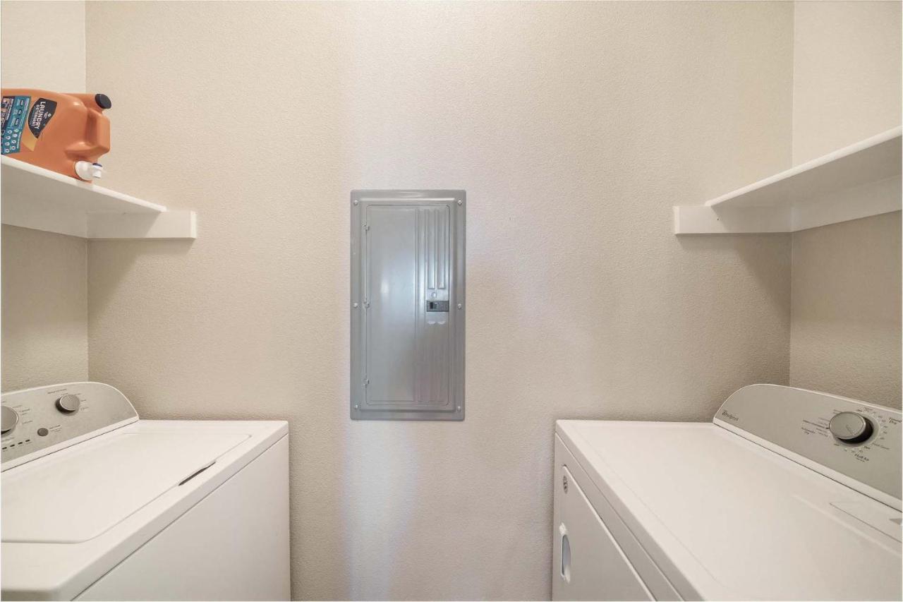 Luxury Townhomes - Evonify Stays Austin Eksteriør bilde