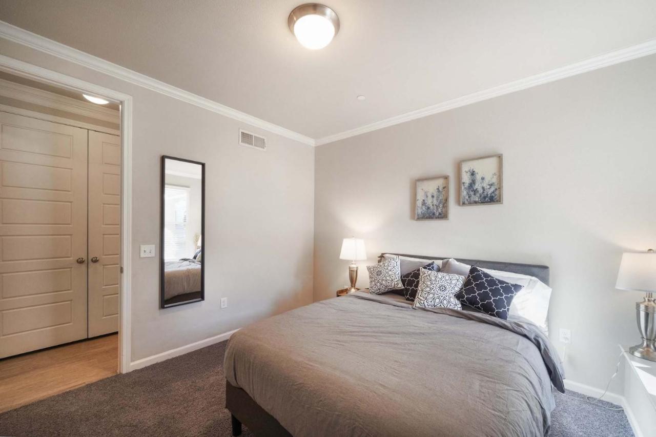 Luxury Townhomes - Evonify Stays Austin Eksteriør bilde